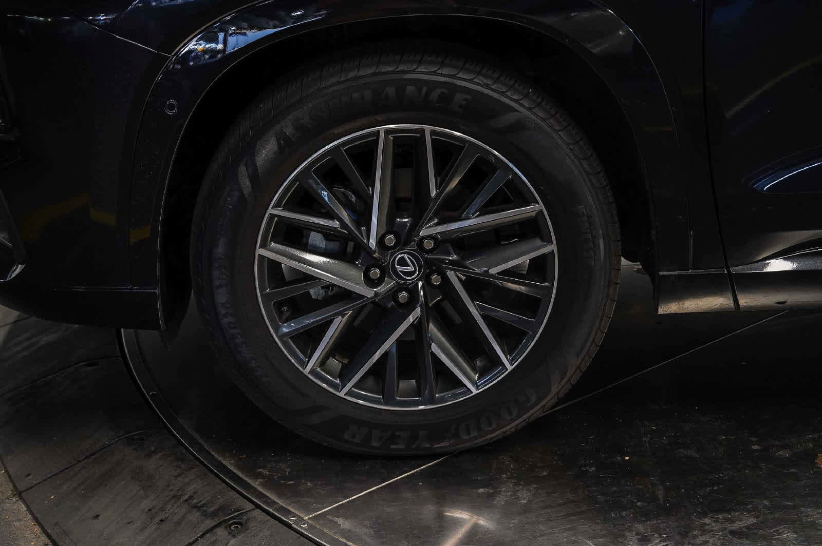 Used 2025 Lexus TX 350 FWD w/ Technology Package image 9