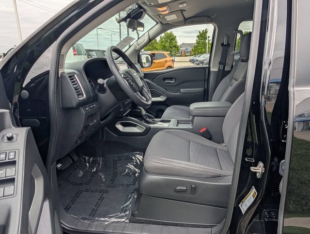Used 2022 Nissan Frontier SV RWD image 10