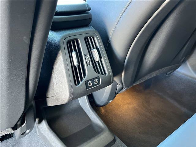 Used 2025 BMW X2 xDrive28i w/ Technology Package image 17