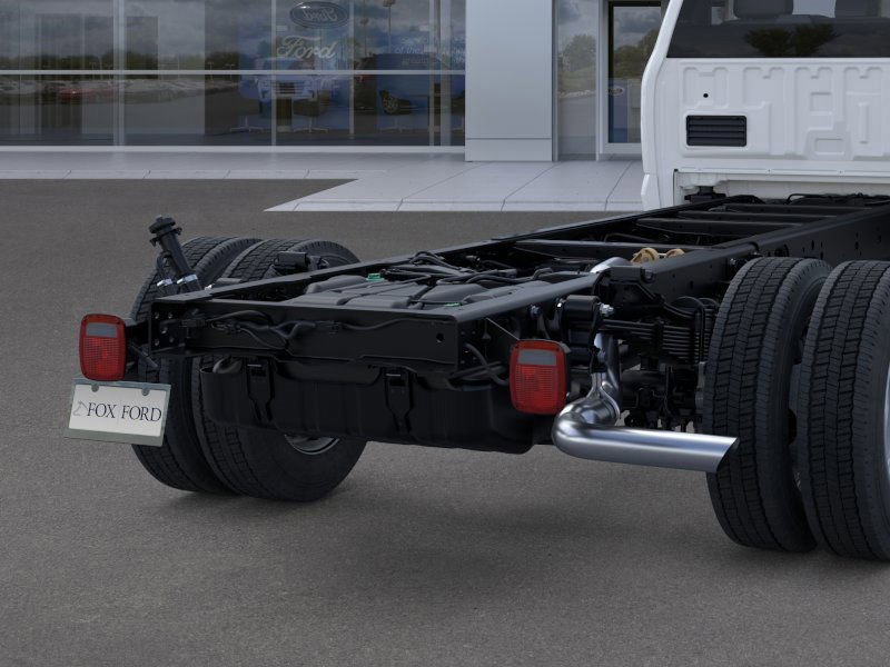 New 2025 Ford F550 2WD Regular Cab Super Duty image 21