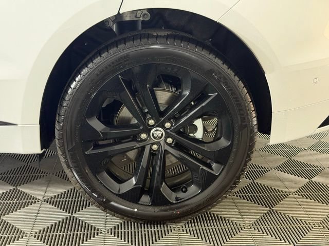 New 2026 Jaguar F-PACE R-Dynamic S AWD/4WD image 13