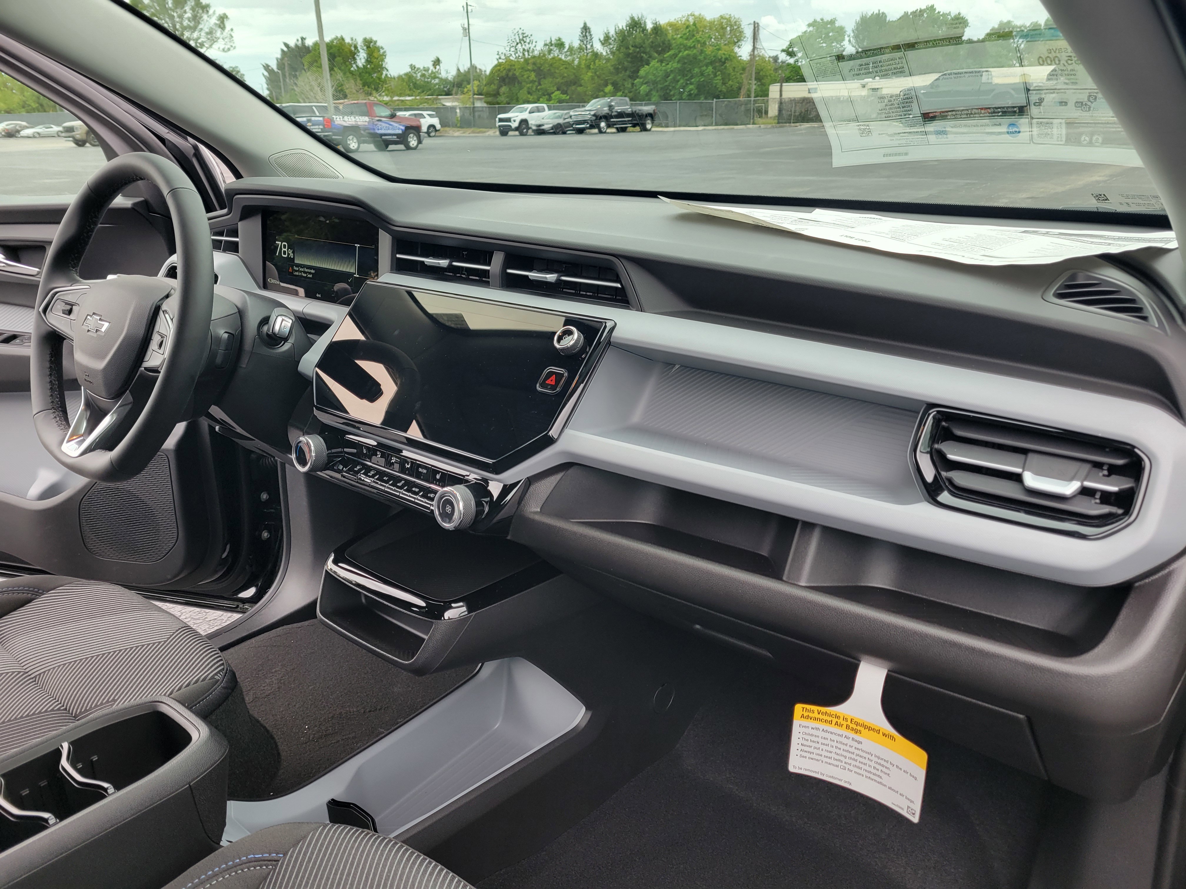 New 2027 Chevrolet Bolt LT image 28