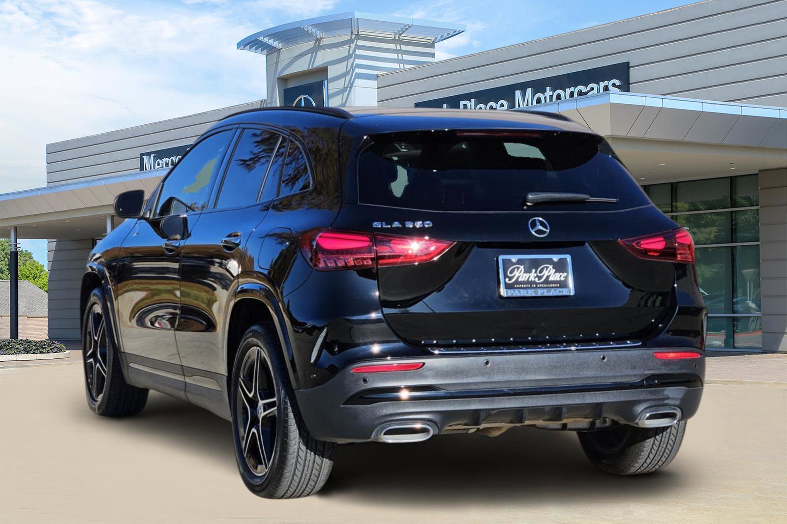 Certified 2025 Mercedes-Benz GLA 250 image 4