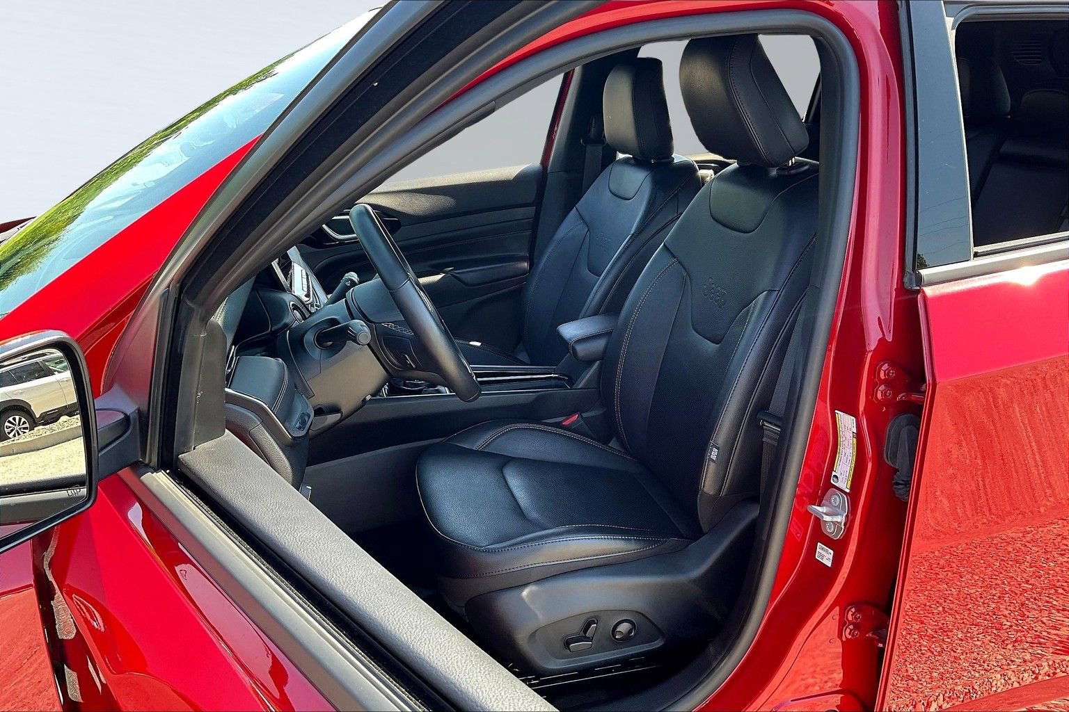 Used 2022 Jeep Compass High Altitude image 25