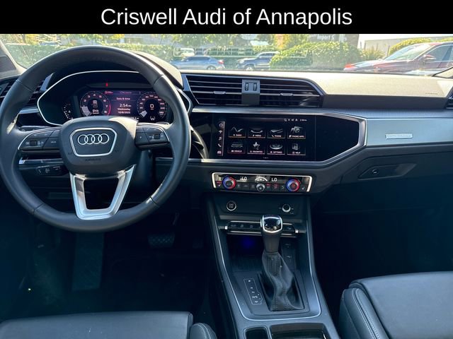 Used 2024 Audi Q3 2.0T Premium Plus w/ Premium Plus Package image 12