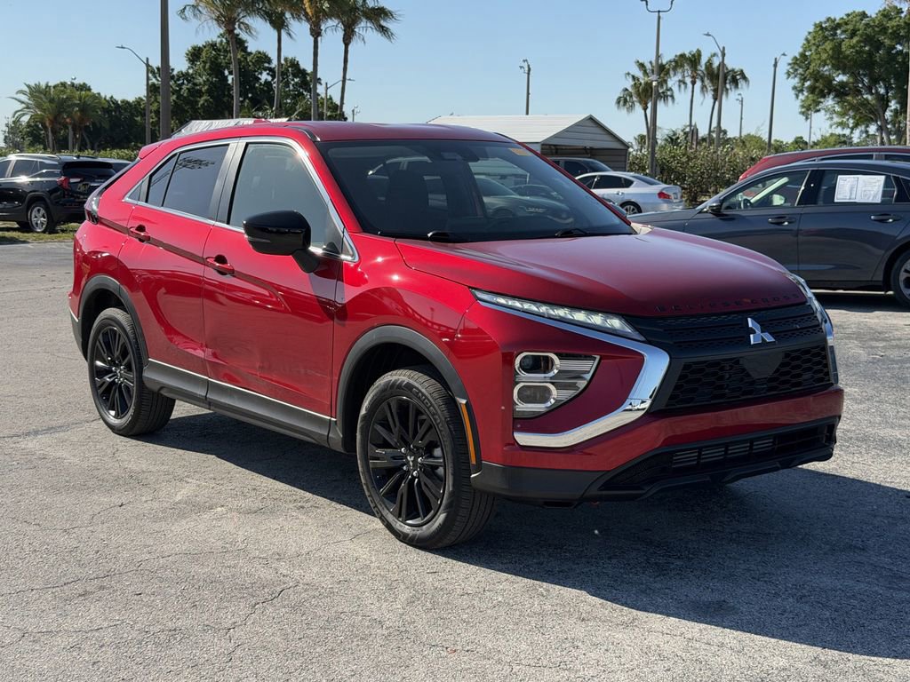 Used 2025 Mitsubishi Eclipse Cross AWD image 2