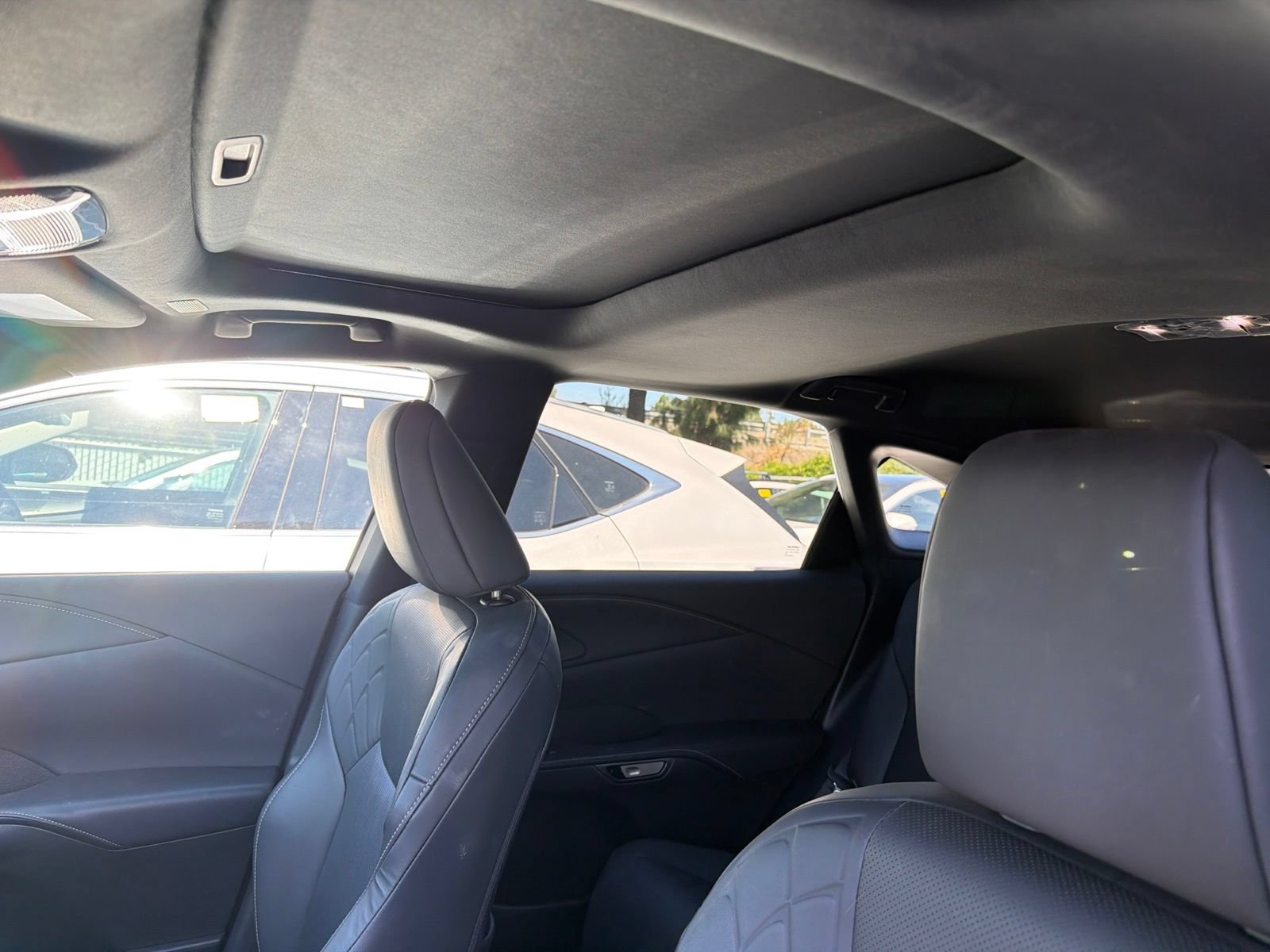 Used 2023 Lexus RX 350h AWD/4WD image 8