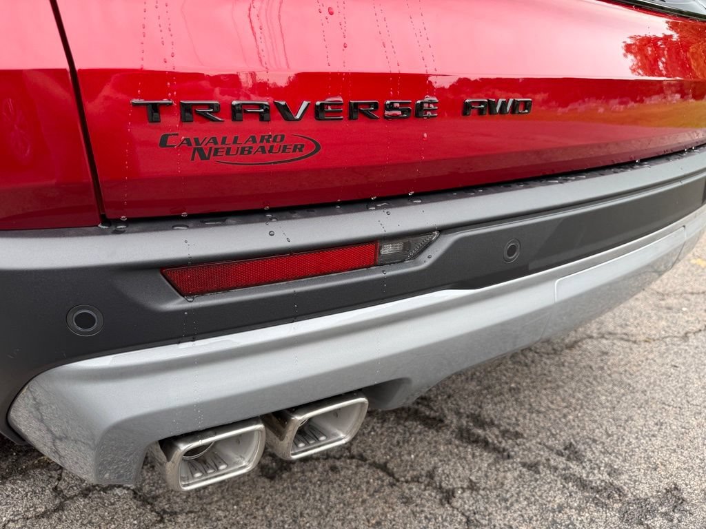 New 2027 Chevrolet Traverse Z71 w/ LPO, Floor Liner Package AWD/4WD image 28
