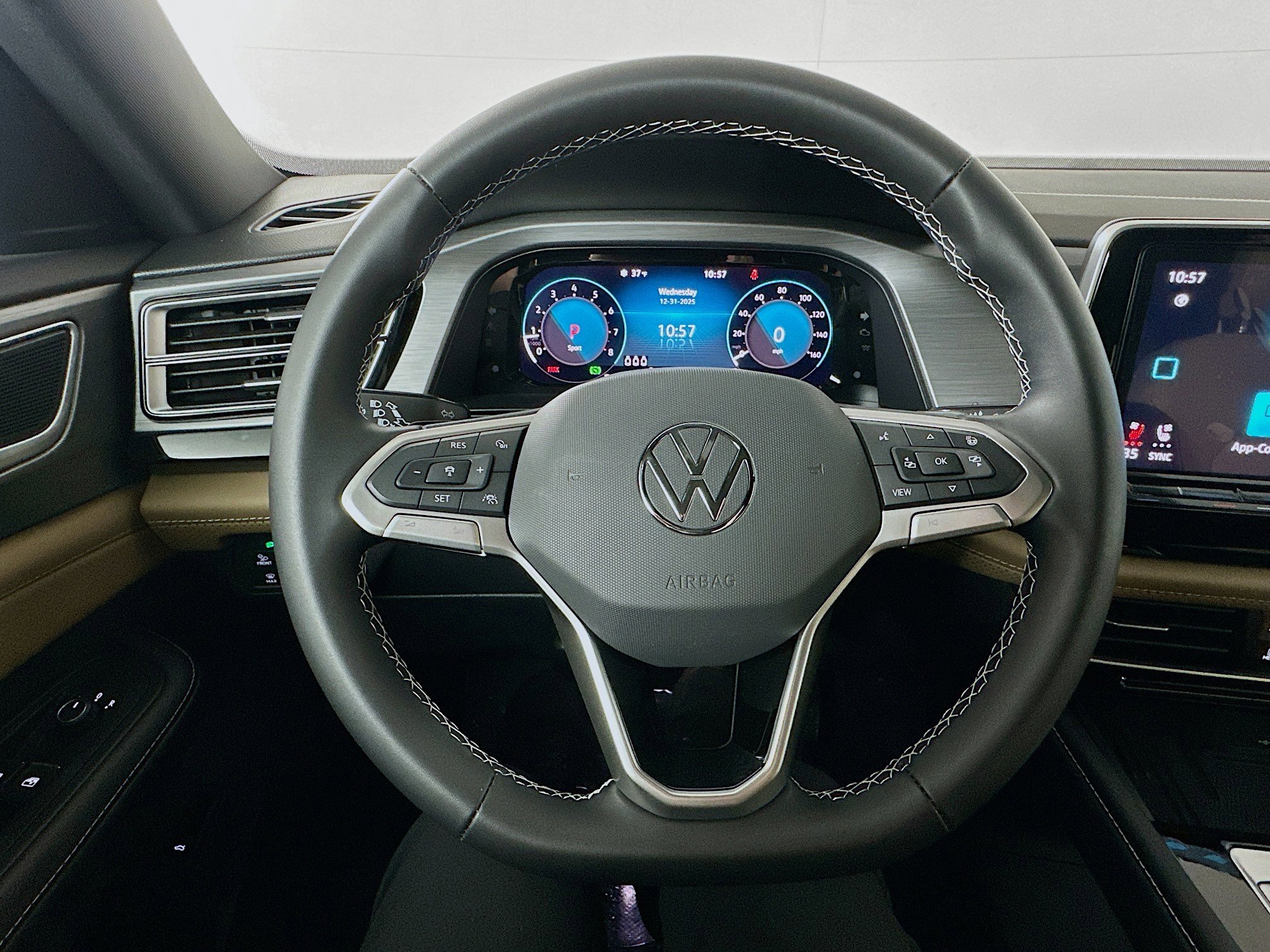 New 2026 Volkswagen Atlas Cross Sport SE image 11