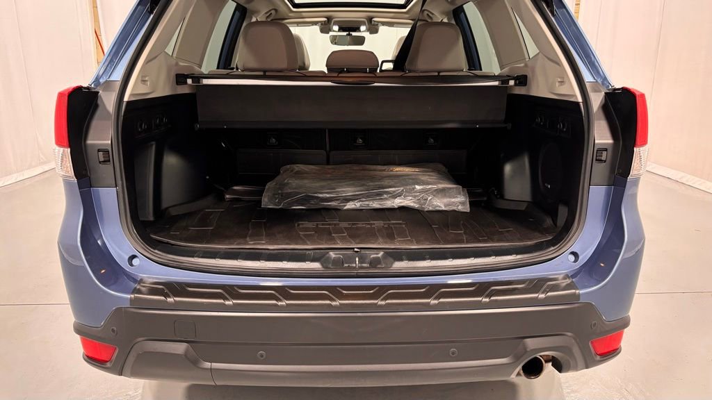 Used 2020 Subaru Forester Limited w/ Popular Package #3 image 27