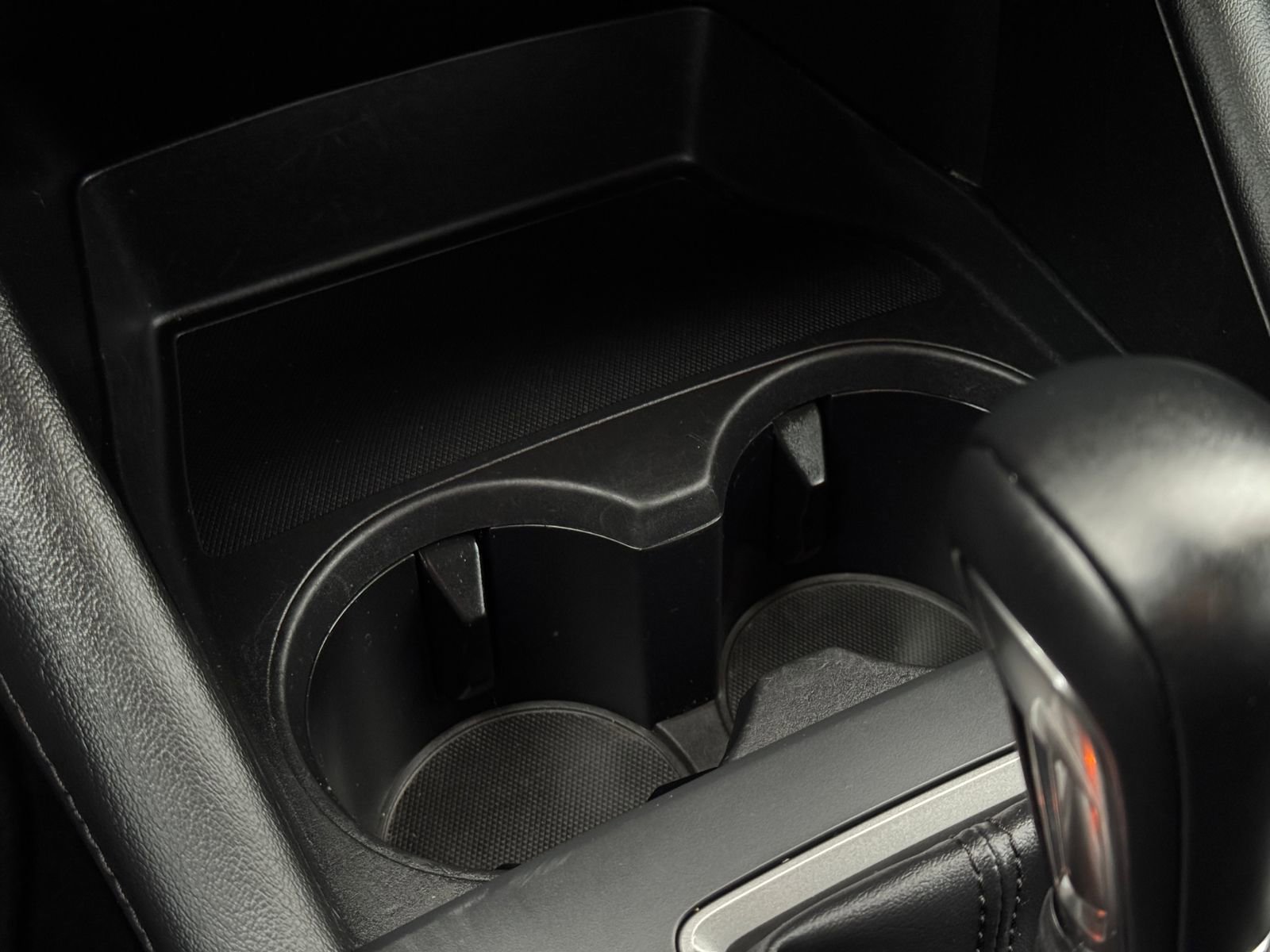 Used 2022 MAZDA MAZDA3 s image 29