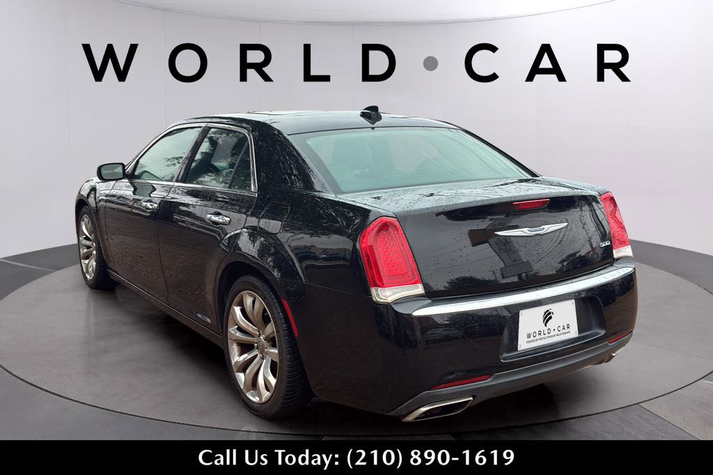 Used 2020 Chrysler 300 Limited RWD image 13