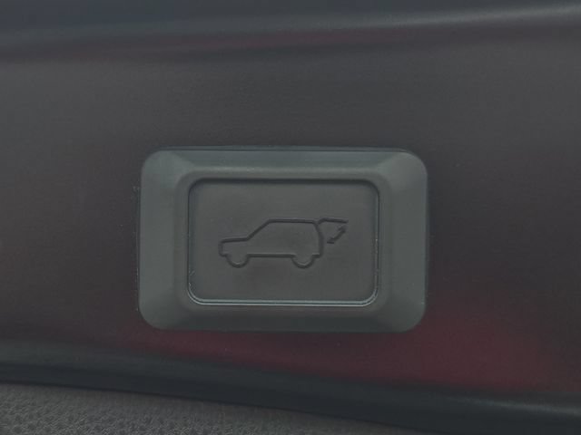 Certified 2023 Toyota RAV4 XLE w/ Convenience Package AWD/4WD image 14
