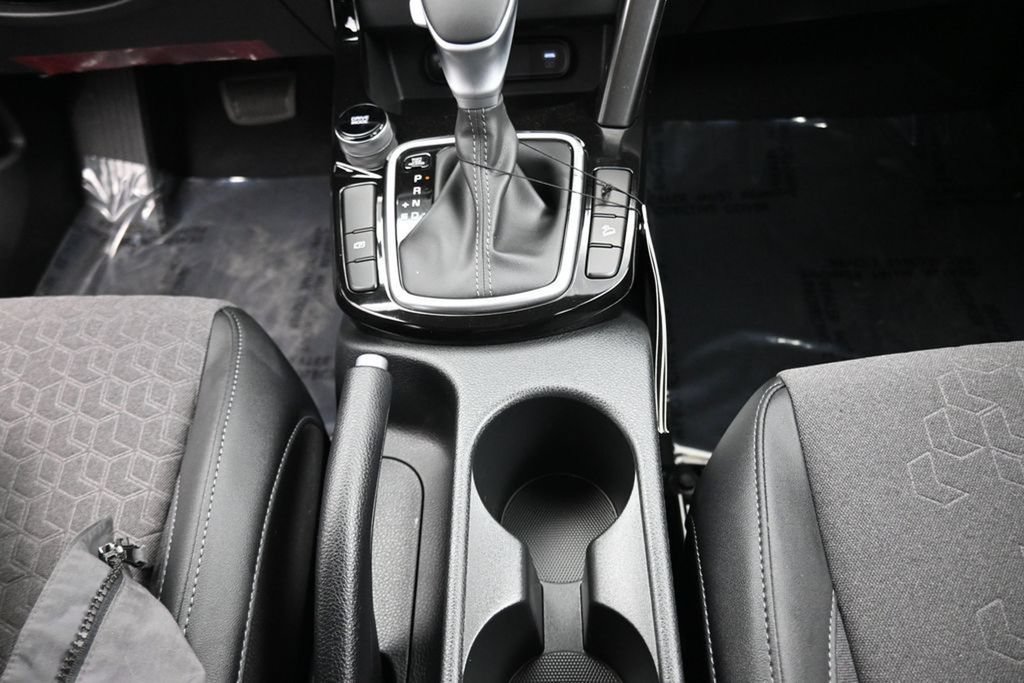 New 2026 Kia Seltos S FWD image 31