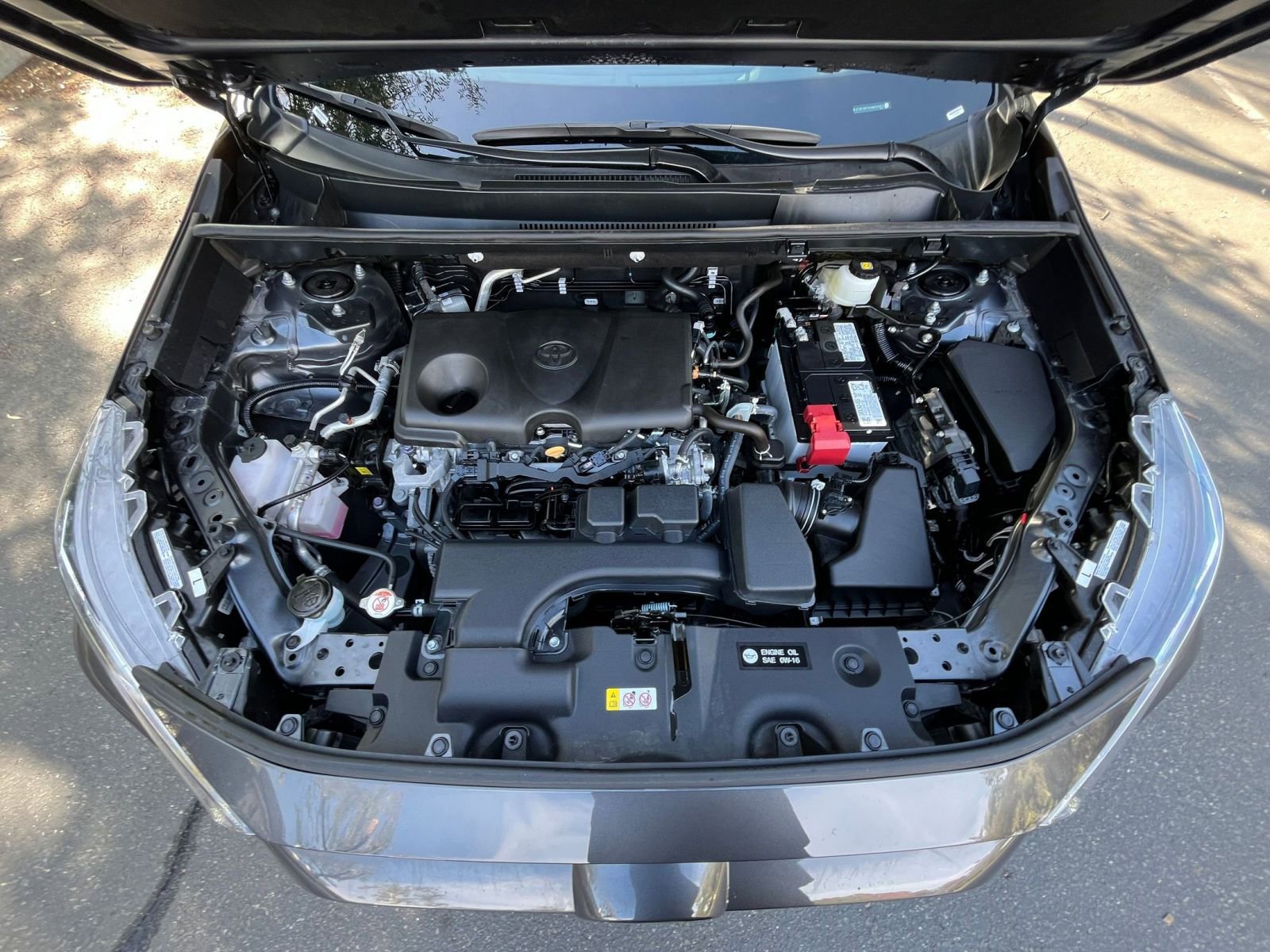 Used 2025 Toyota RAV4 XLE image 31