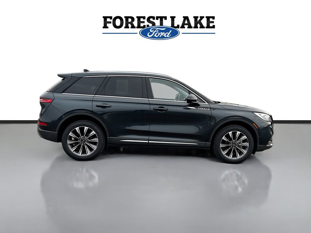 Used 2022 Lincoln Corsair Reserve w/ Equipment Group 201A image 8