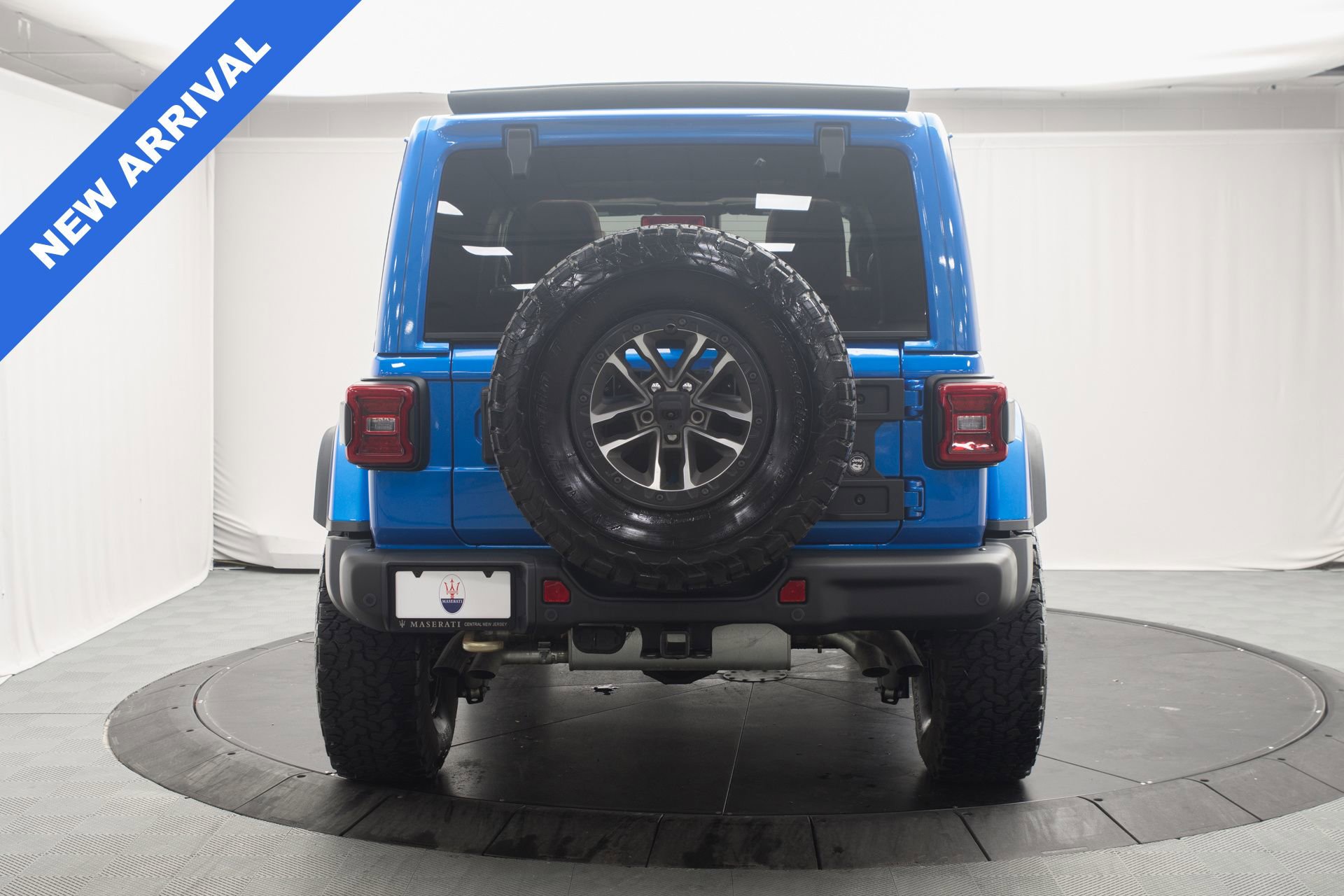 Used 2024 Jeep Wrangler Unlimited Rubicon 392 AWD/4WD image 4