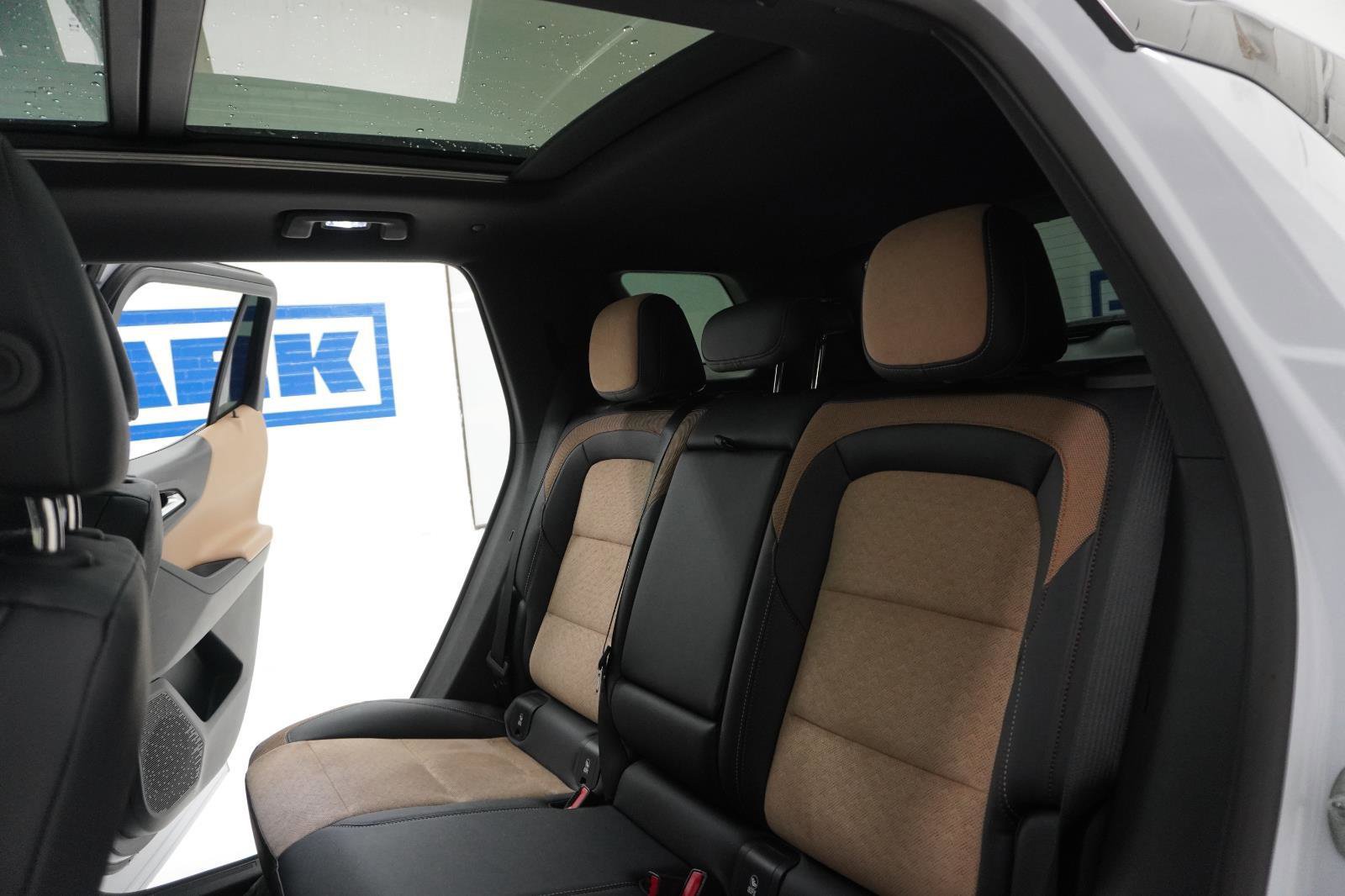 New 2026 Chevrolet Equinox ACTIV w/ Convenience Package III image 40