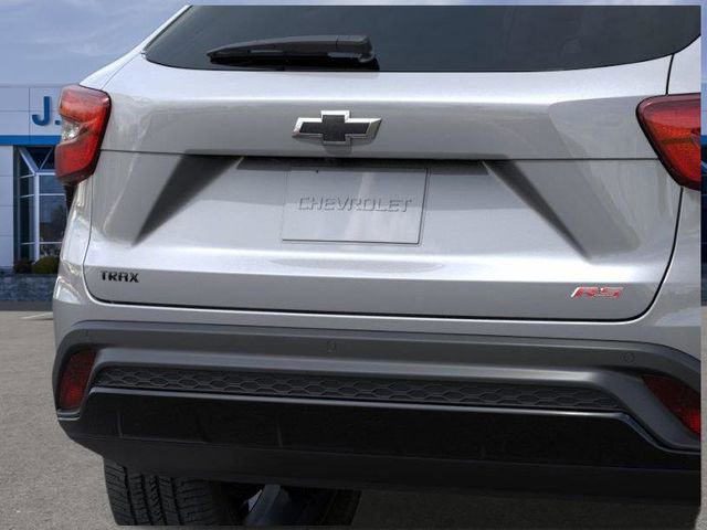 New 2026 Chevrolet Trax RS w/ Sunroof Package FWD image 14