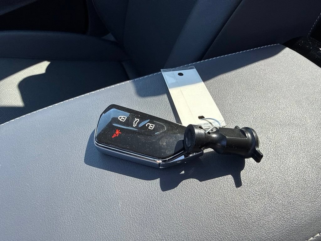 Certified 2023 Volkswagen ID.4 Pro S Plus AWD/4WD image 30