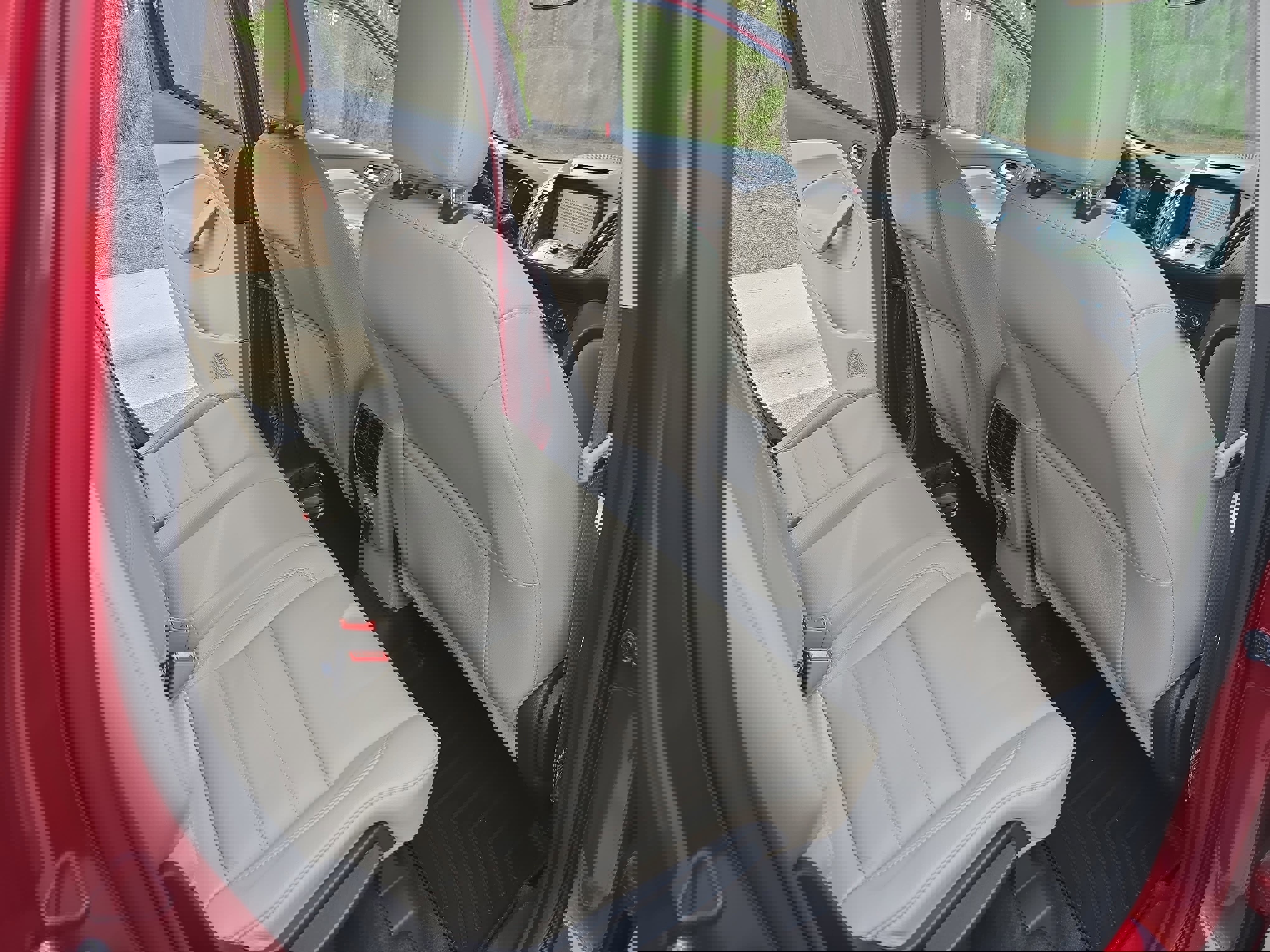 Used 2018 Ford Escape SEL image 11