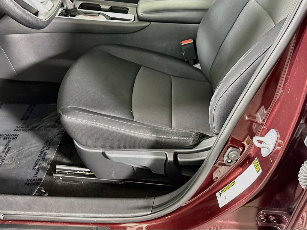 Used 2024 Nissan Sentra SV FWD image 23