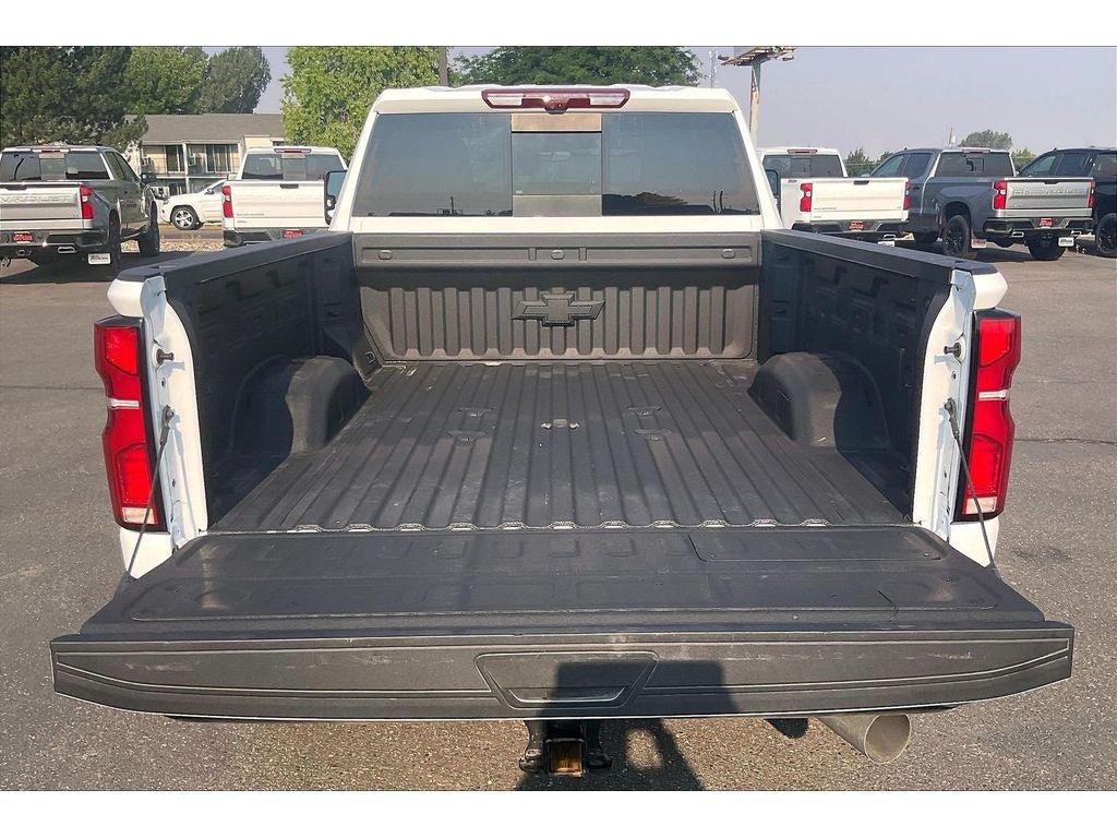 Used 2026 Chevrolet Silverado 3500 LTZ w/ Trail Boss Package AWD/4WD image 11