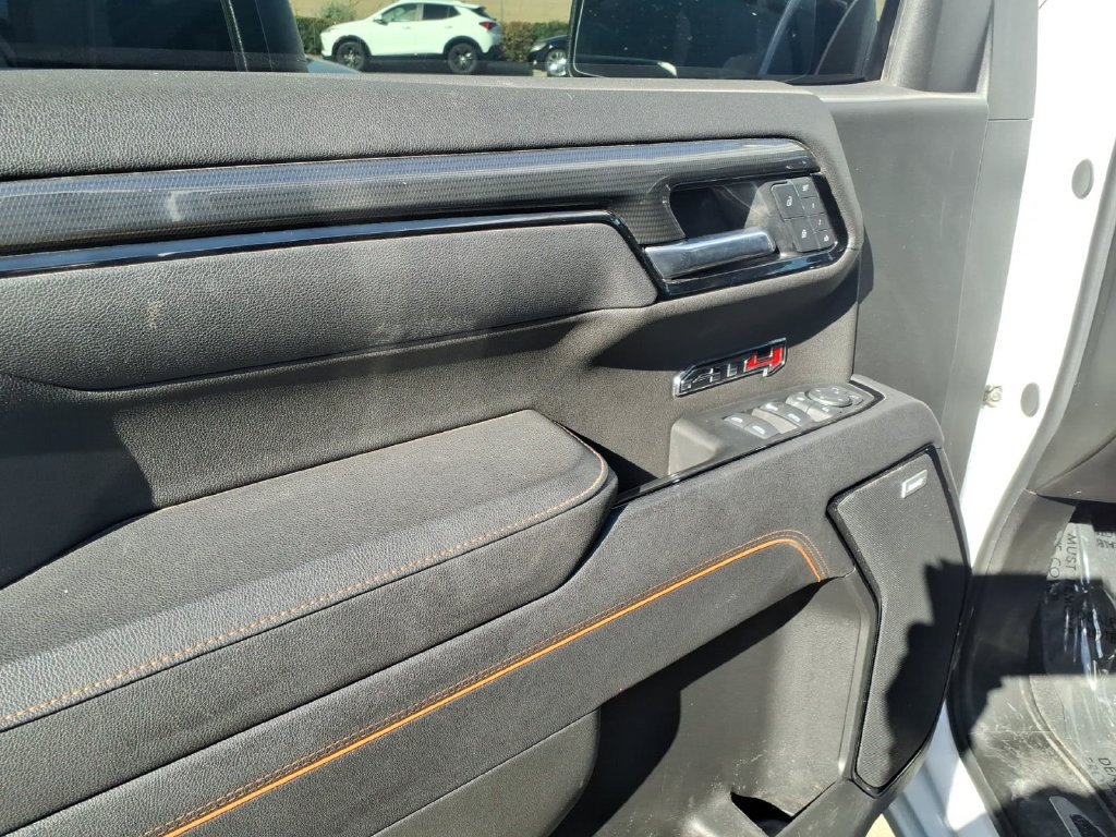 Used 2025 GMC Sierra 1500 AT4 AWD/4WD image 21
