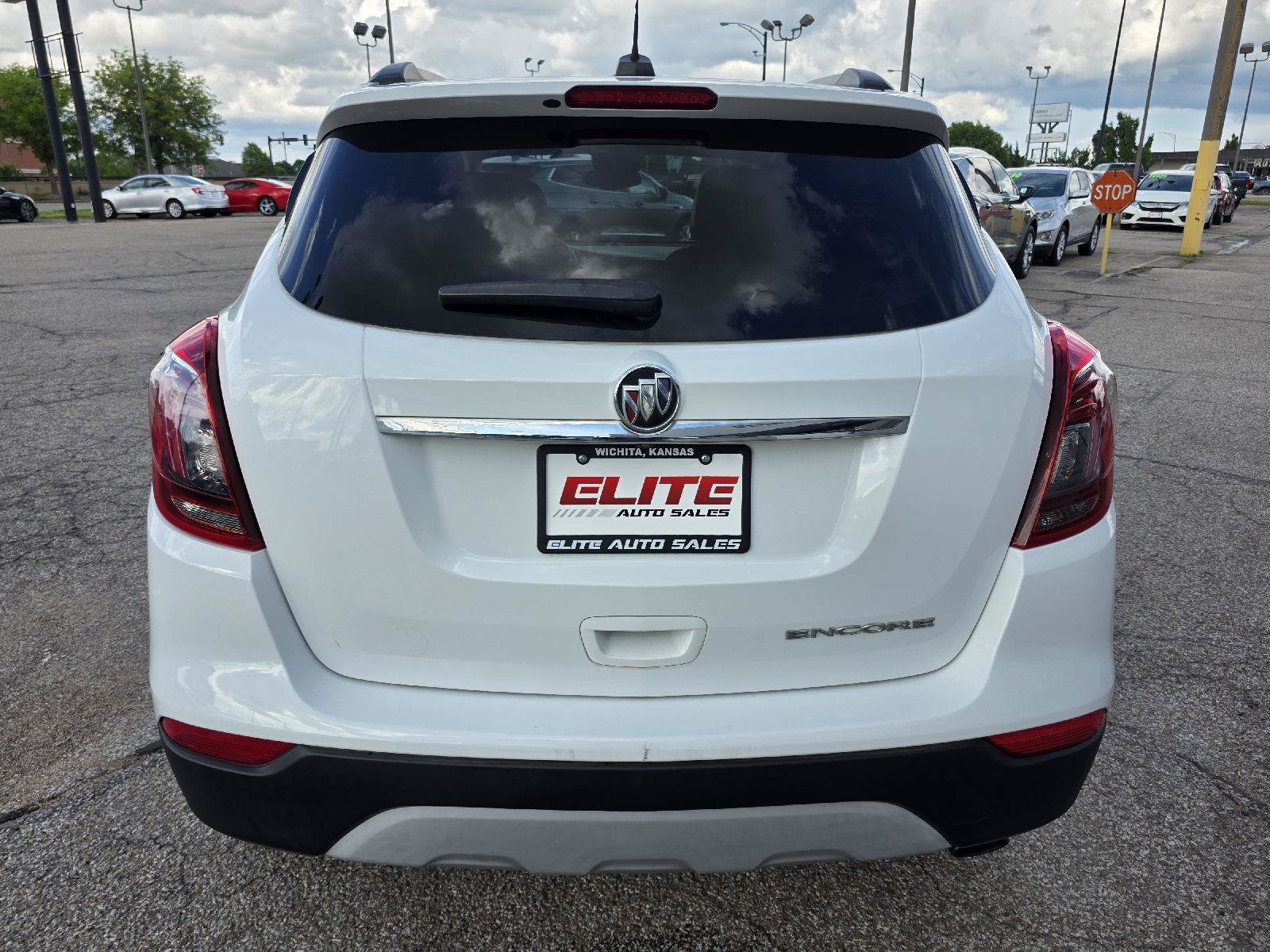 Used 2020 Buick Encore Preferred FWD image 6