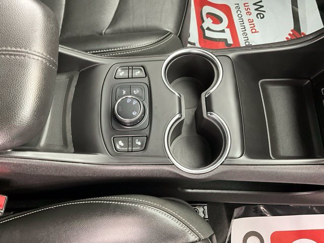 Used 2024 GMC Terrain SLT AWD/4WD image 21