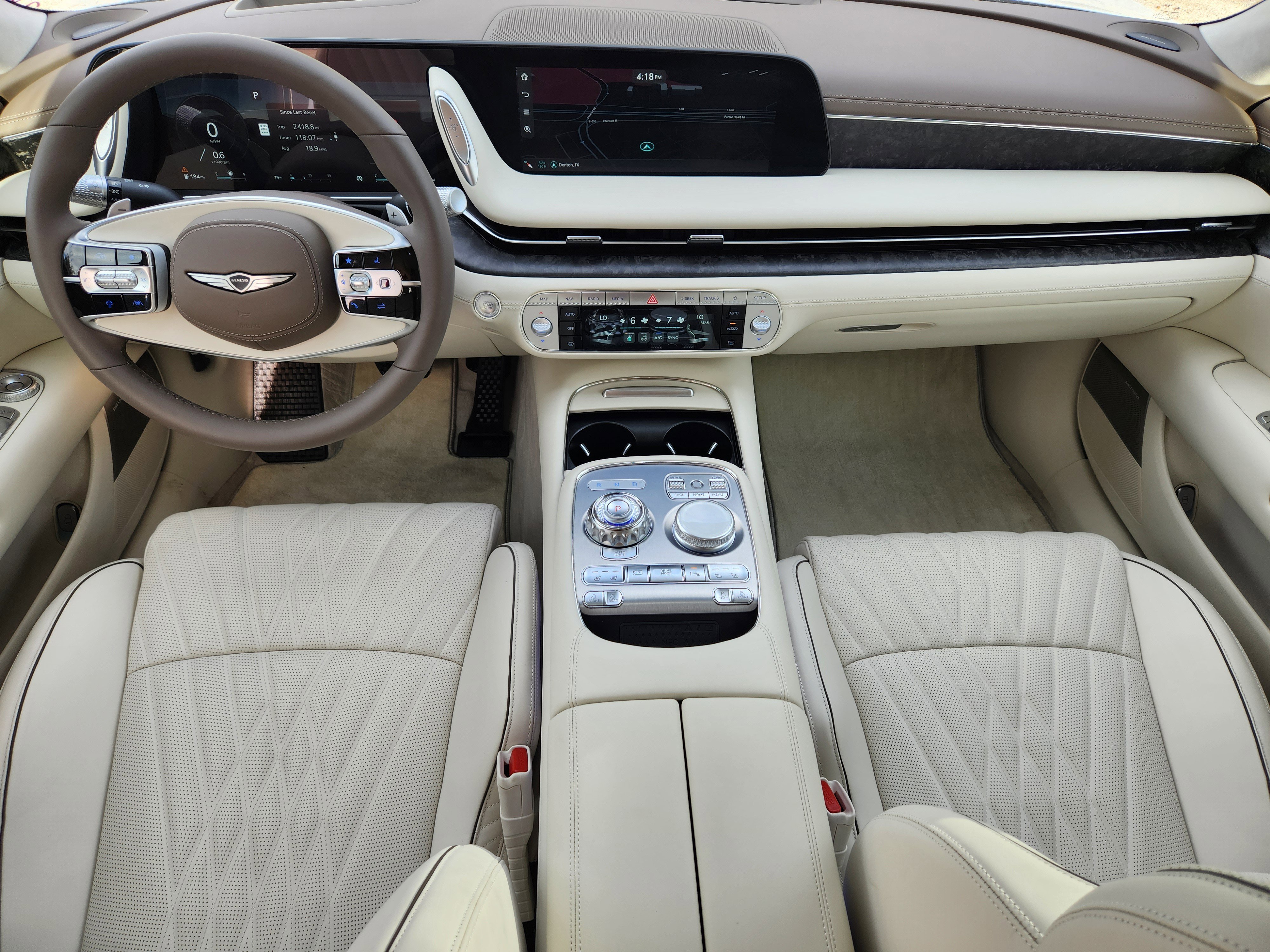 Used 2025 Genesis G90 3.5T image 28