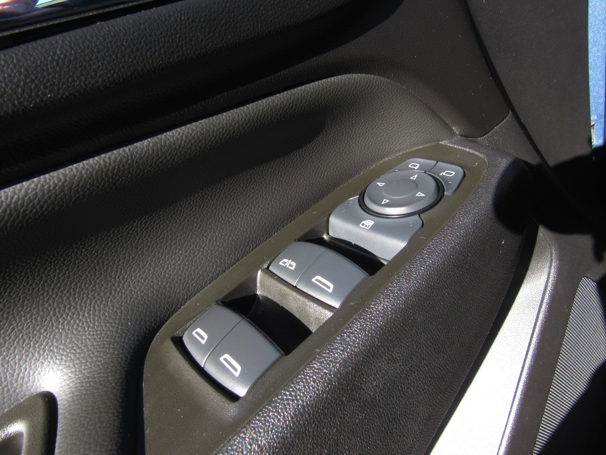 Used 2024 Chevrolet Equinox LT image 23