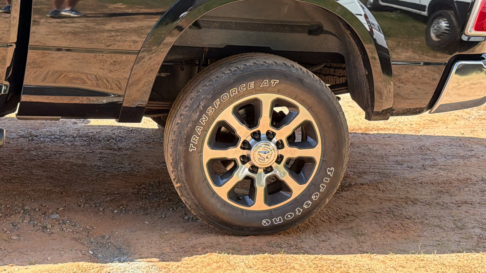 Used 2013 RAM 2500 Laramie w/ Convenience Group image 12