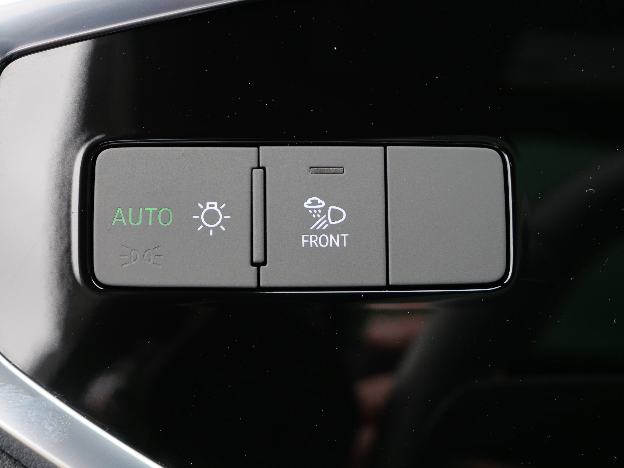 Certified 2025 Audi Q3 2.0T Premium w/ Convenience Package AWD/4WD image 26