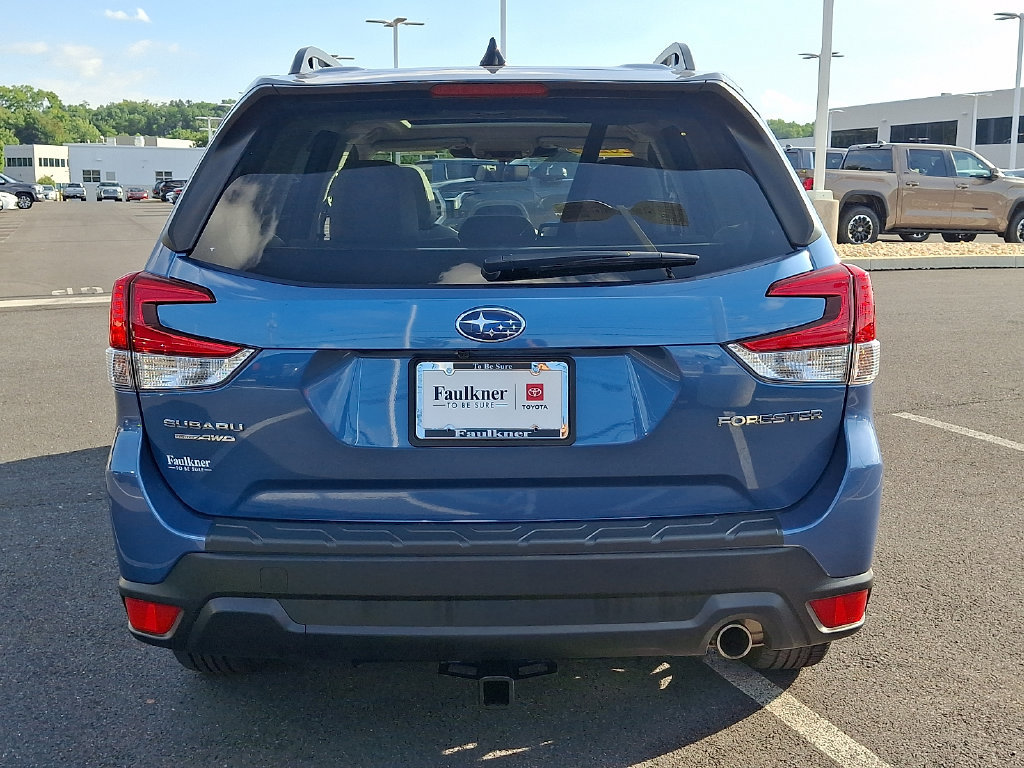 Used 2024 Subaru Forester Limited AWD/4WD image 5