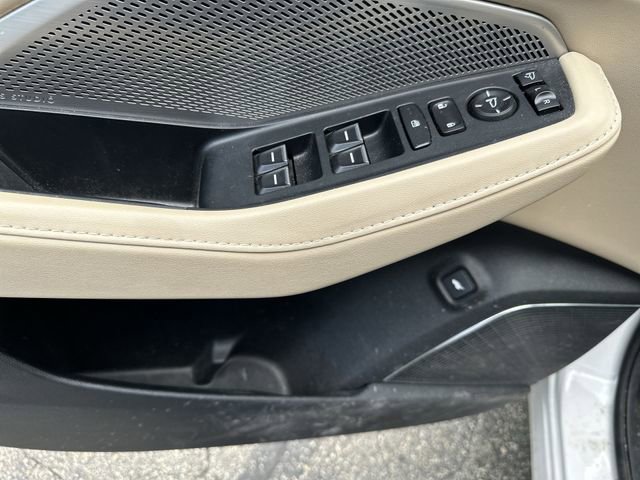 Used 2023 Acura MDX SH-AWD w/ Technology Package image 15
