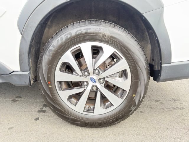 Certified 2025 Subaru Outback Premium AWD/4WD image 31