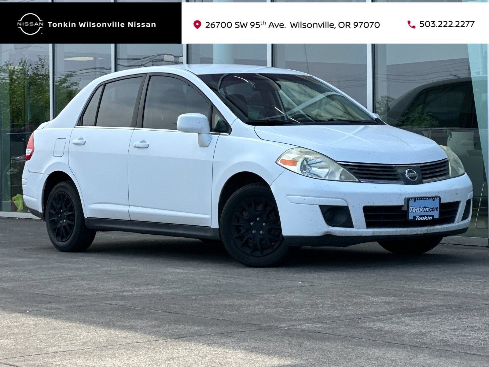 Used 2009 Nissan Versa 1.8 S FWD image 1