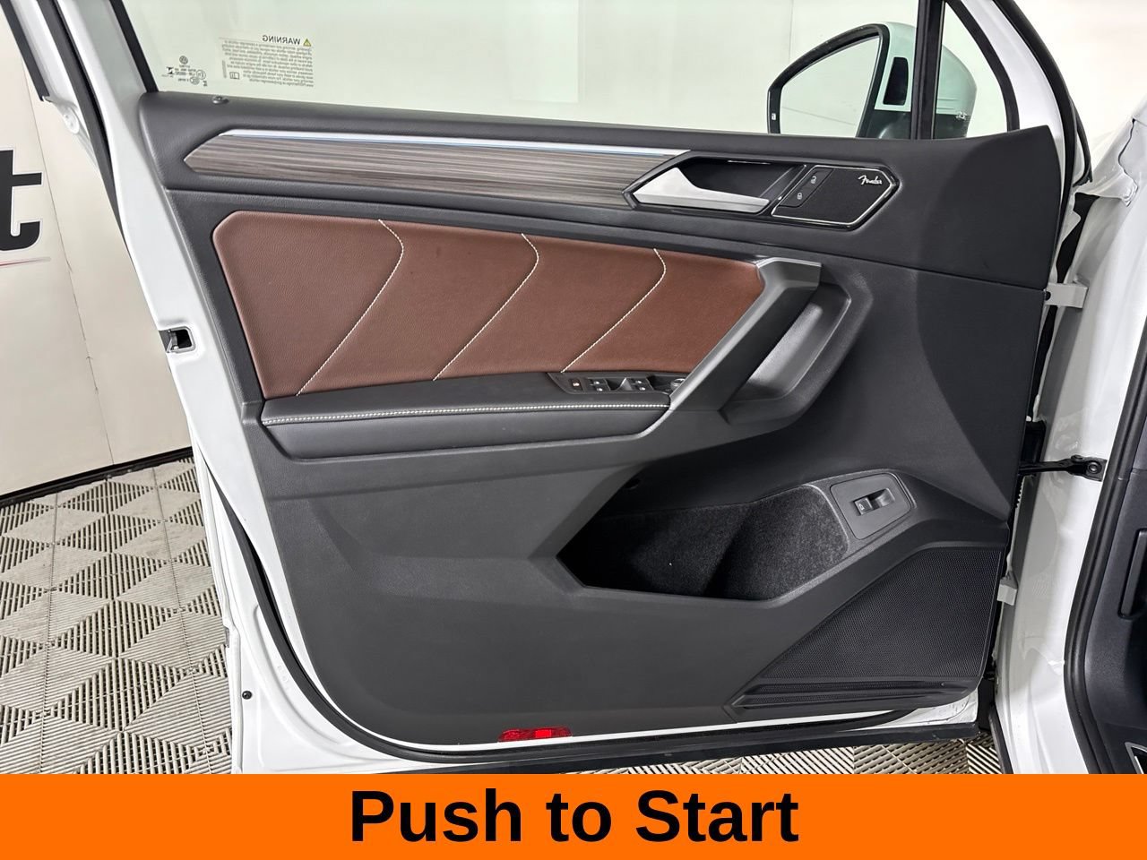 Used 2024 Volkswagen Tiguan SEL R-Line AWD/4WD image 9