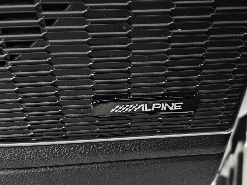 Used 2021 Jeep Grand Cherokee L Limited RWD image 25