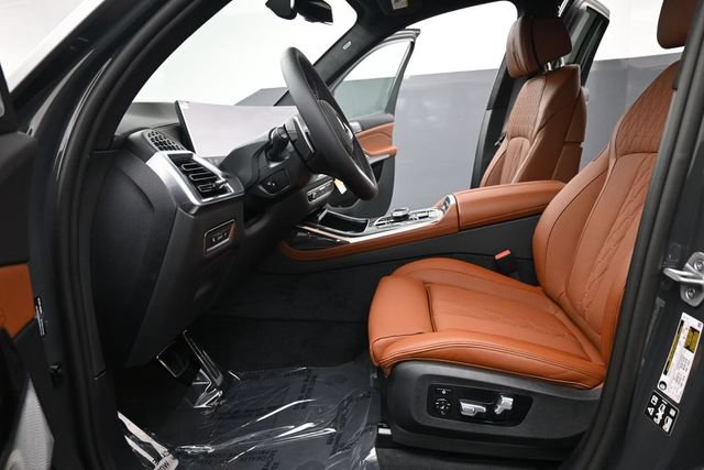 New 2027 BMW X7 M60i AWD/4WD image 17