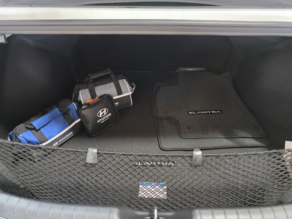 New 2026 Hyundai Elantra SEL Sport image 13