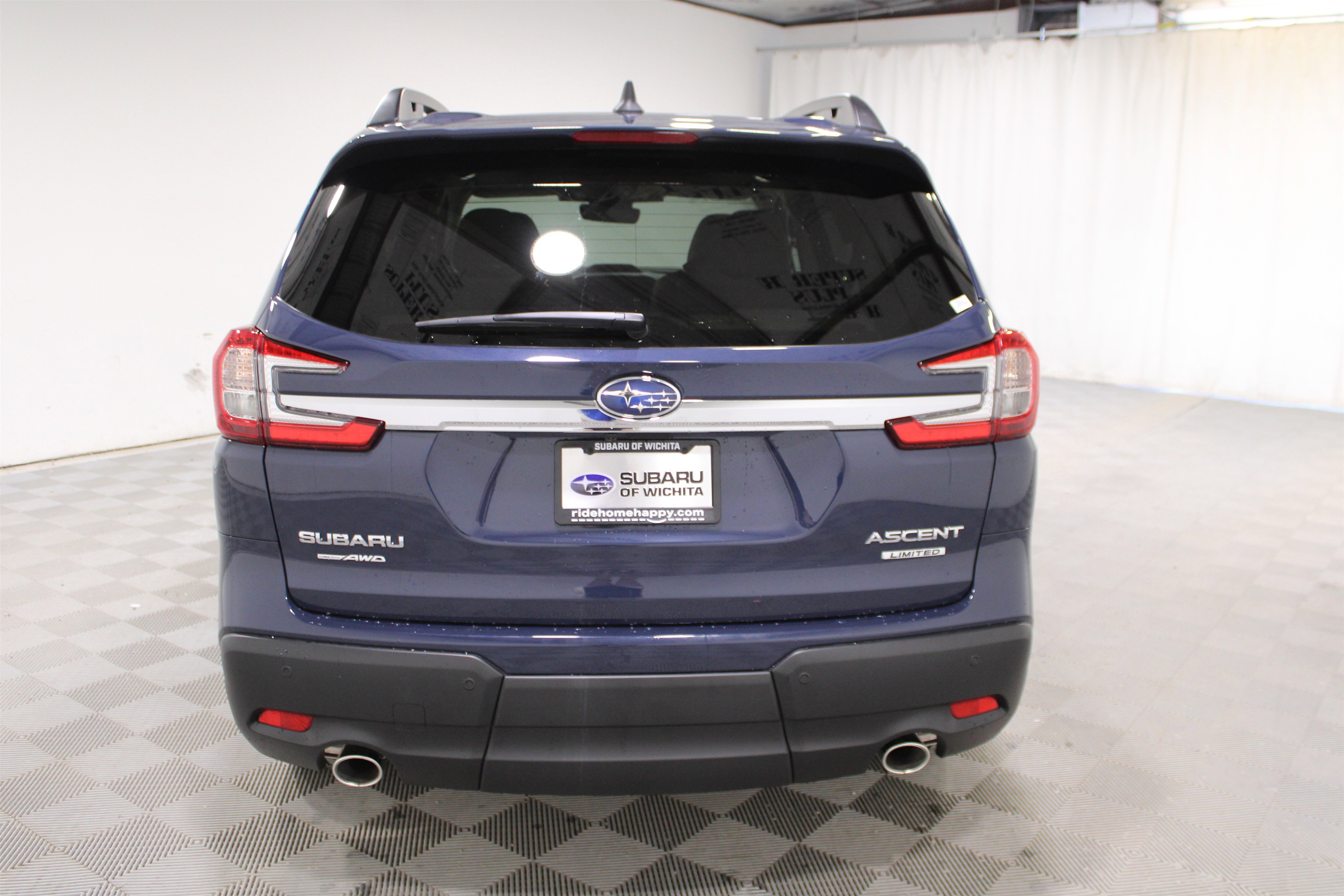 New 2025 Subaru Ascent Limited image 31