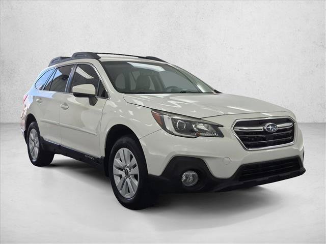 Used 2019 Subaru Outback 2.5i Premium AWD/4WD image 3