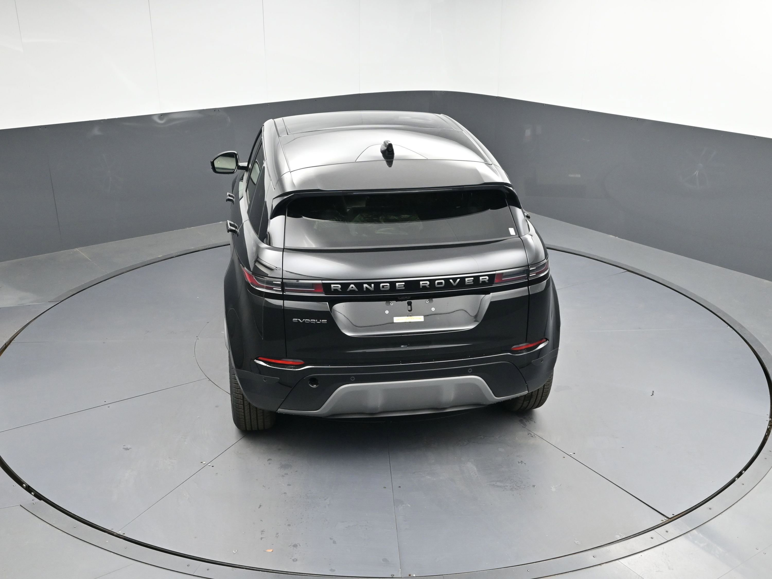 New 2026 Land Rover Range Rover Evoque S image 33