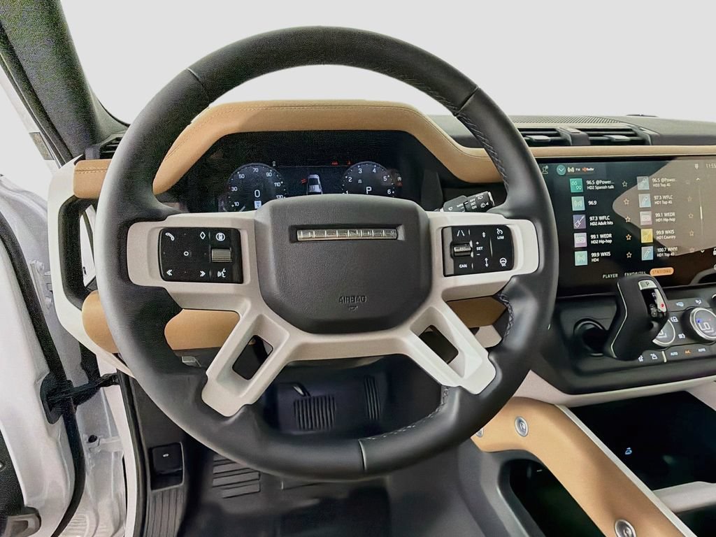 New 2026 Land Rover Defender 110 X-Dynamic SE AWD/4WD image 11