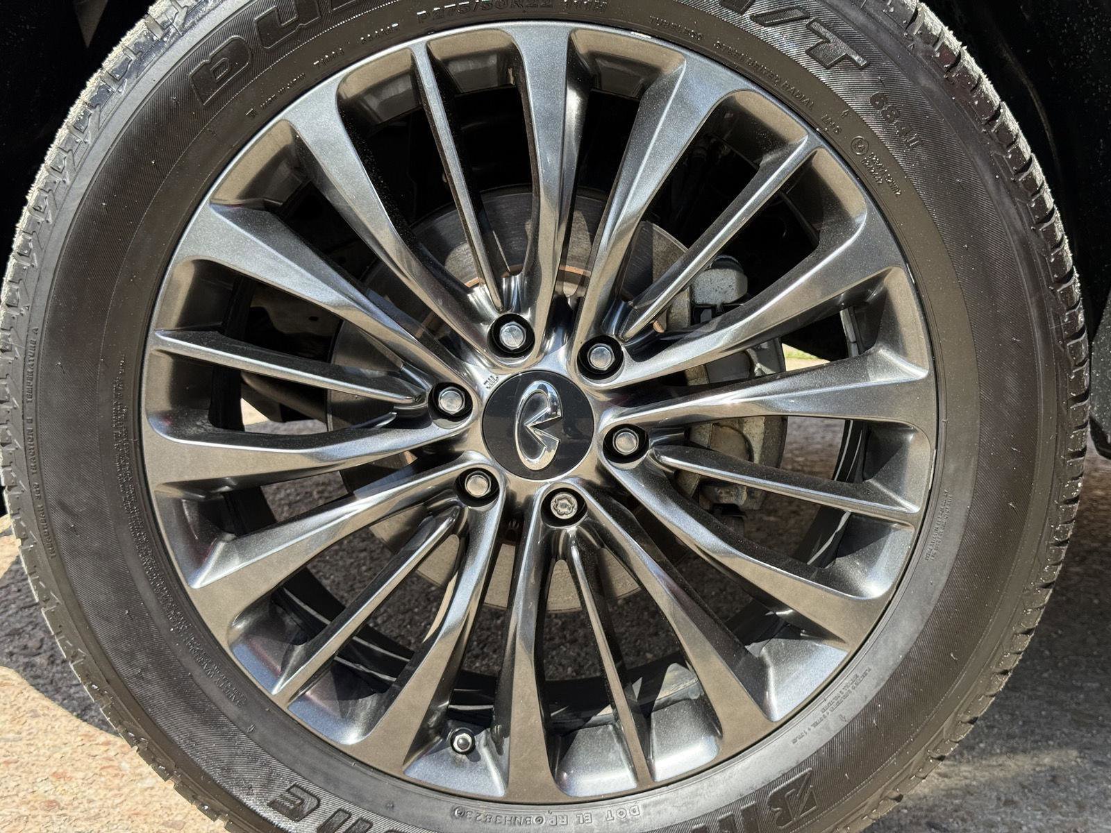 Used 2021 INFINITI QX80 Premium Select w/ All-Season Package AWD/4WD image 32