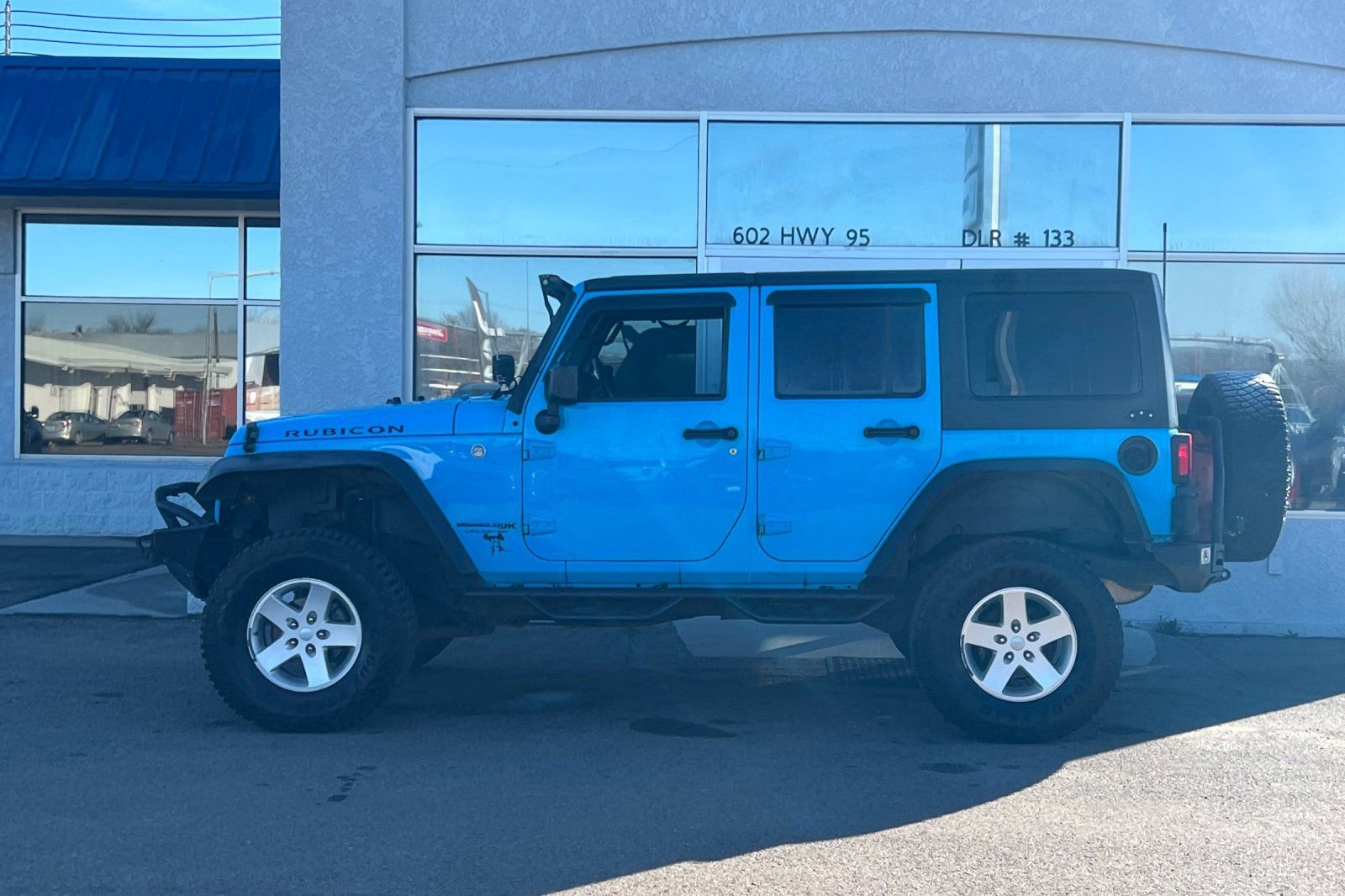 Used 2018 Jeep Wrangler Unlimited Rubicon w/ Cold Weather Group image 7