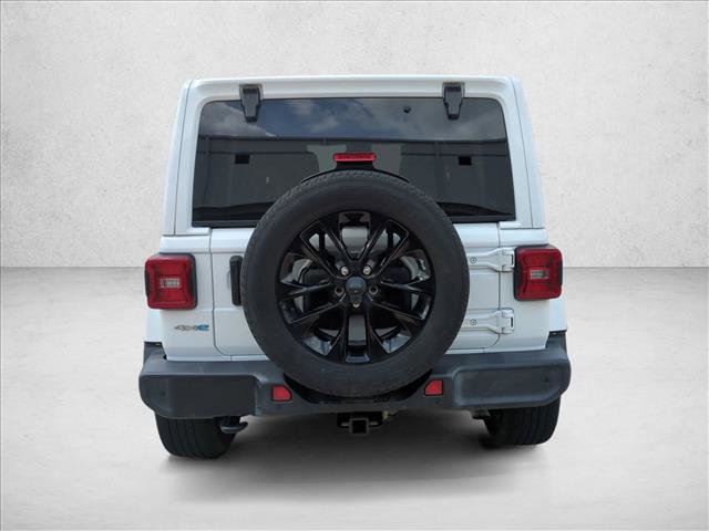 Used 2021 Jeep Wrangler Unlimited Sahara w/ Cold Weather Group AWD/4WD image 6