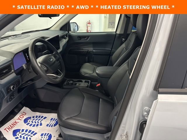 New 2026 Ford Maverick Lariat w/ Black Appearance Package image 7